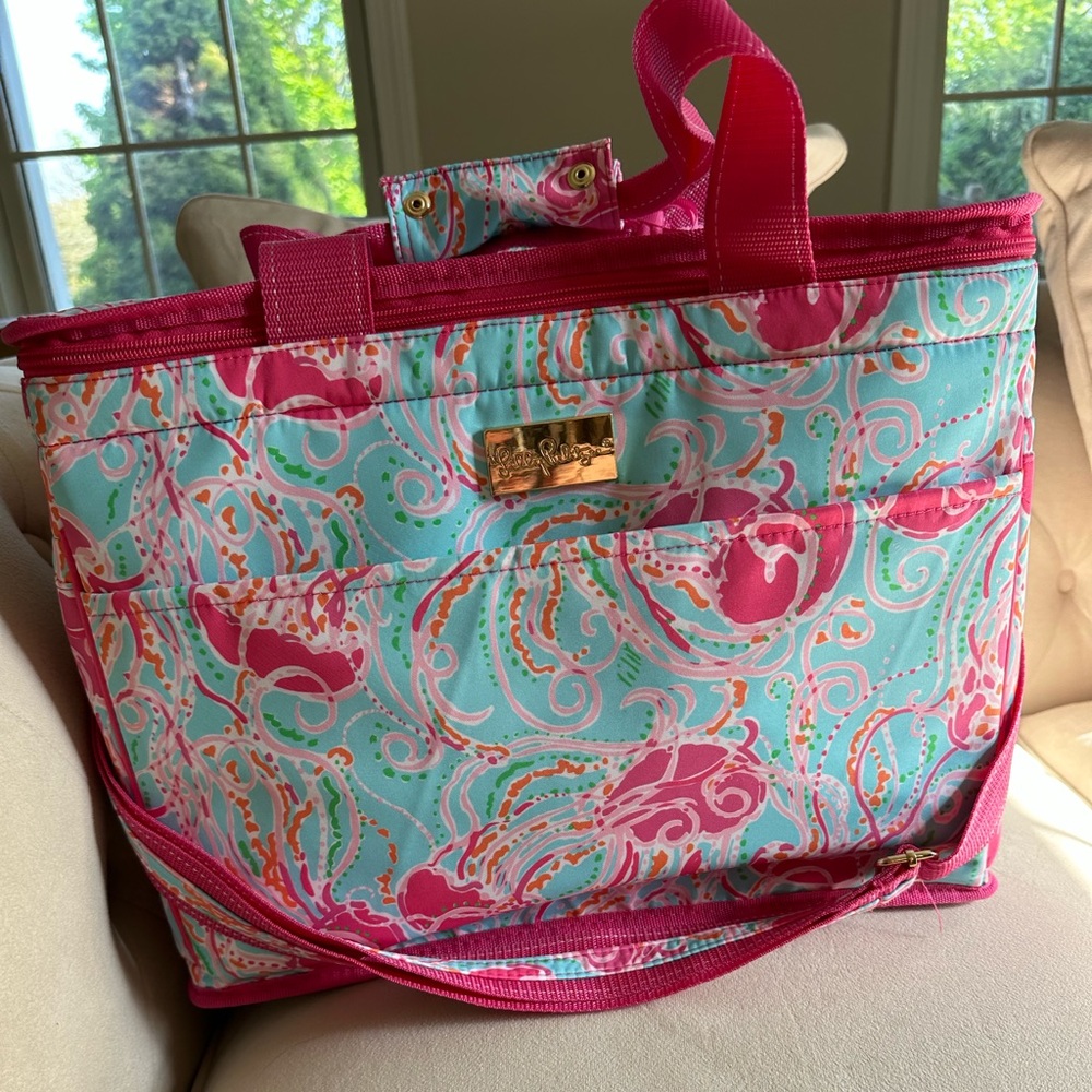 BRAND NEW W/ TAGS Lilly Pulitzer Insulated Cooler Featured in Jellies Be Jammin